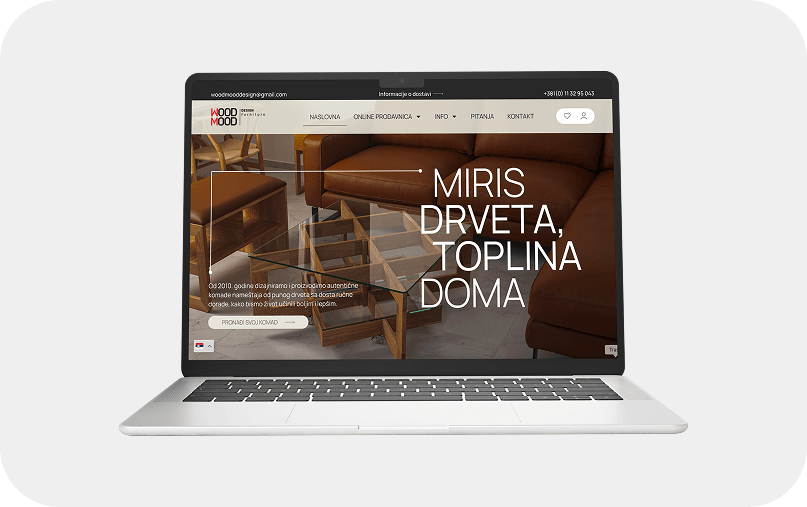Otvoren laptop
